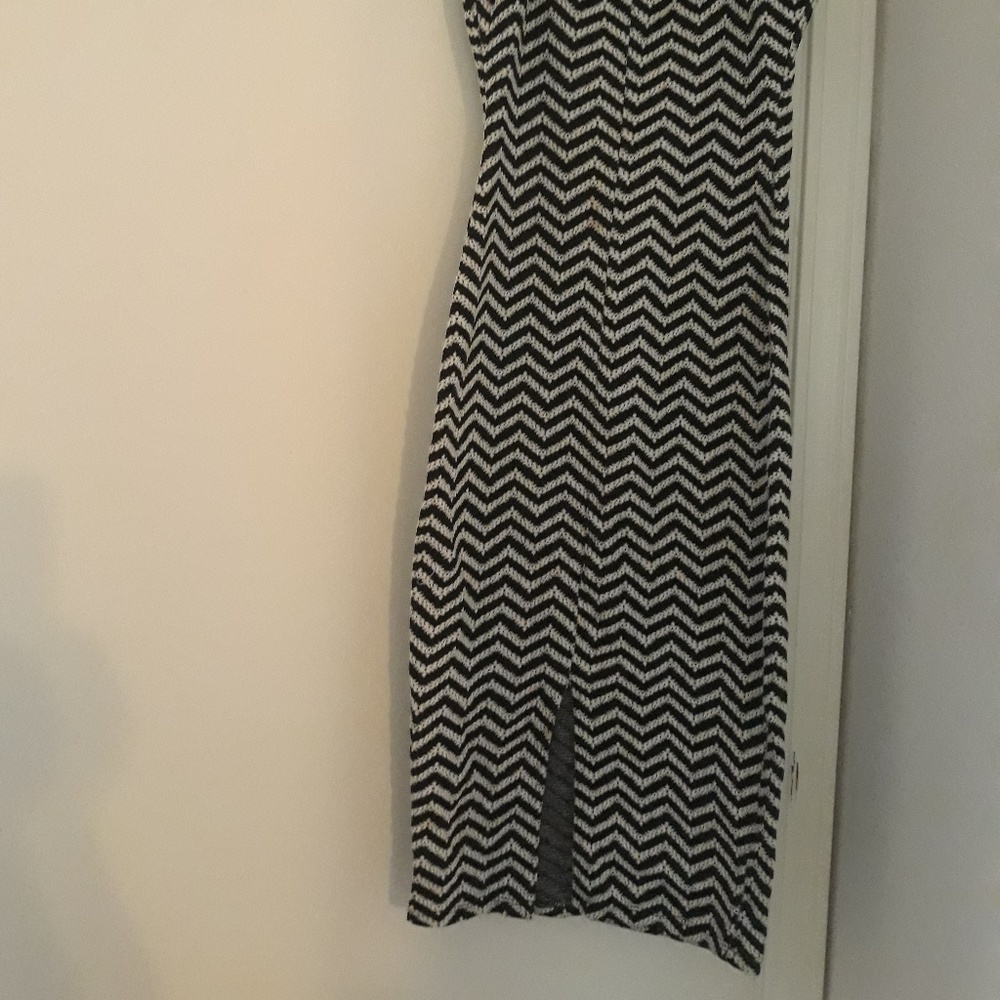 Black White Chevron Striped Spaghetti Strap Dress